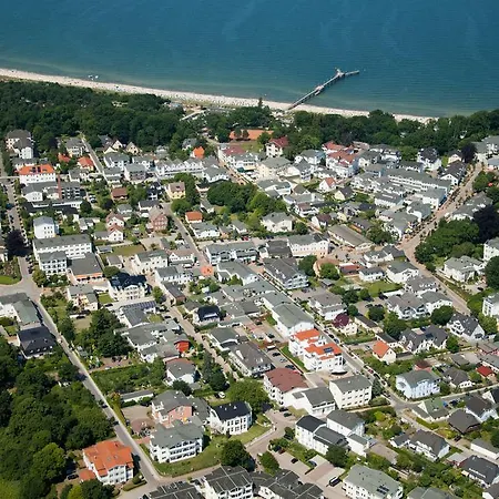 Ferienhaus Dornenrose In Gohren * Goehren (Ruegen)