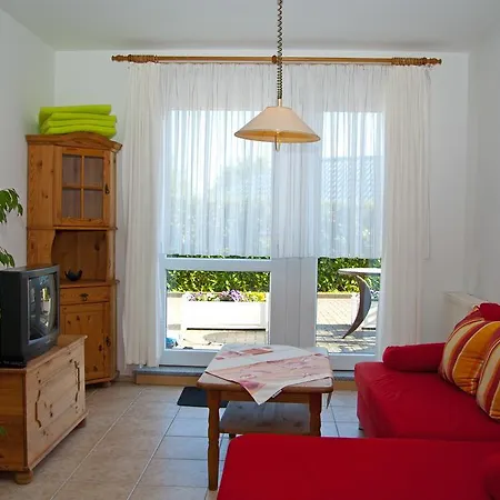 Ferienhaus Dornenrose In Gohren Guest house