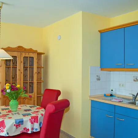 Ferienhaus Dornenrose In Gohren *