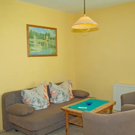Ferienhaus Dornenrose In Gohren Guest house *