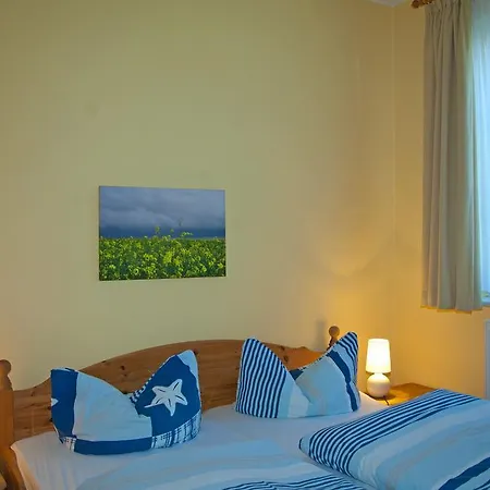 Ferienhaus Dornenrose In Gohren Goehren (Ruegen)