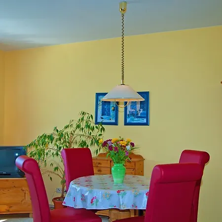 Ferienhaus Dornenrose In Gohren Guest house