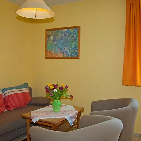 Ferienhaus Dornenrose In Gohren