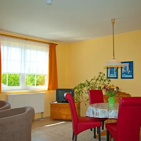 Ferienhaus Dornenrose In Gohren * Goehren (Ruegen)