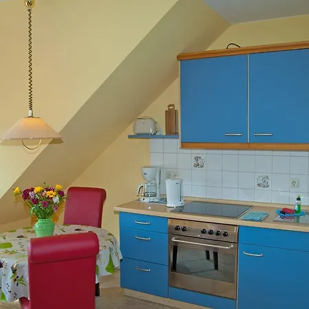 Konukevi Ferienhaus Dornenrose In Gohren
