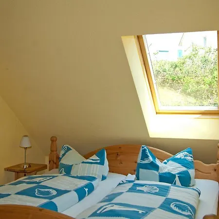 Ferienhaus Dornenrose In Gohren *