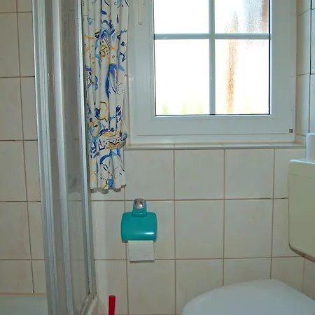 Ferienhaus Dornenrose In Gohren * Goehren (Ruegen)
